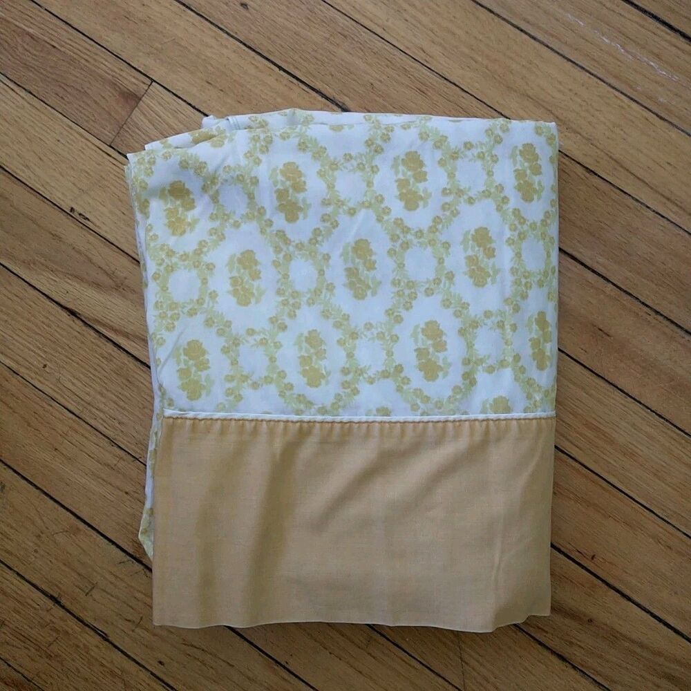 Vtg Cannon Royal Family Featherlite Twin Flat Sheet Yellow Floral Retro